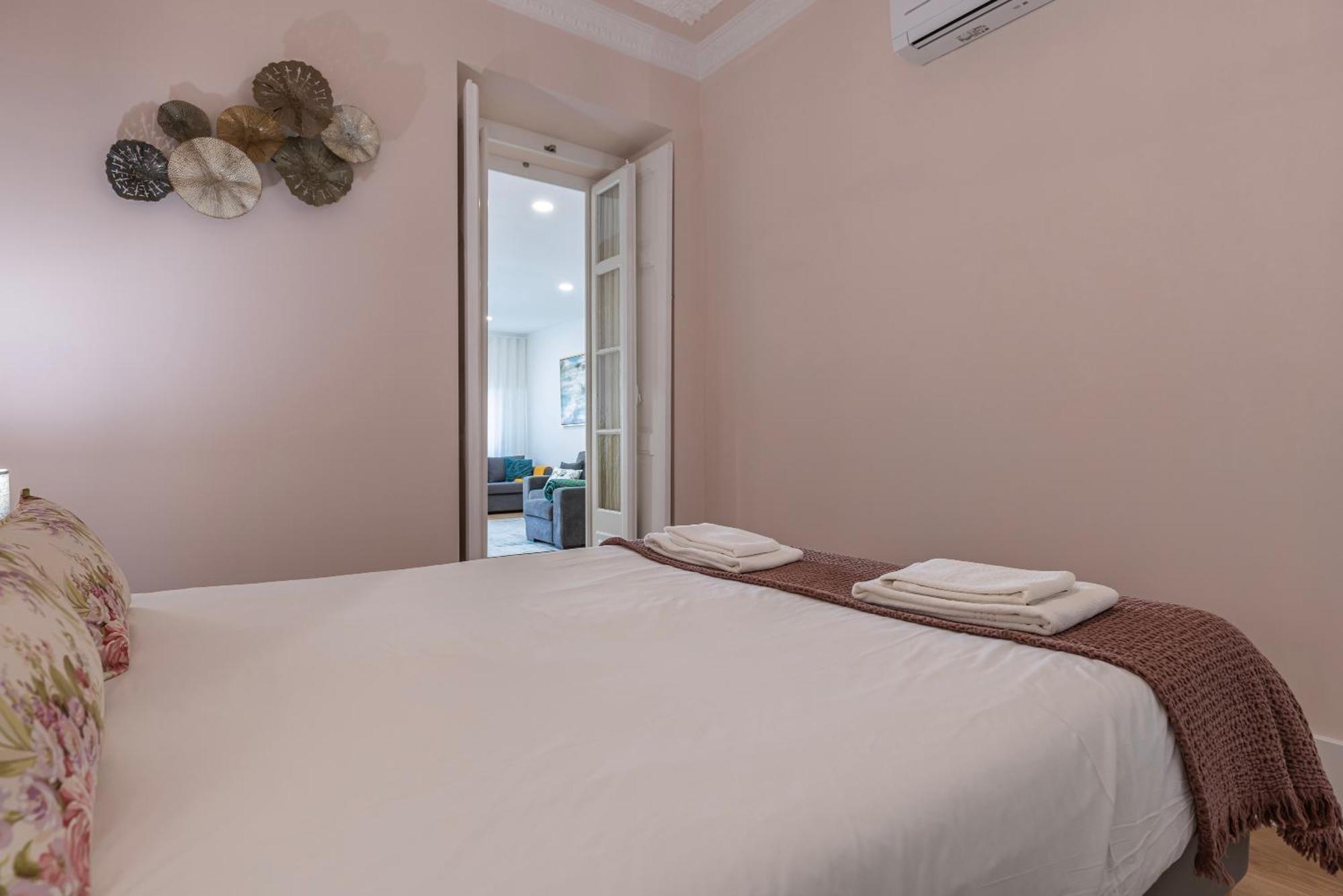 Apartamento Moderno Com Terraco Lisboa Kültér fotó